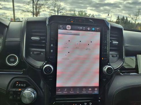 Certified 2025 RAM 1500 Limited image 25