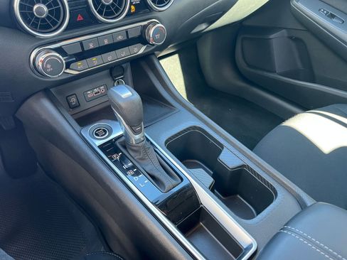 Used 2025 Nissan Sentra SV image 39