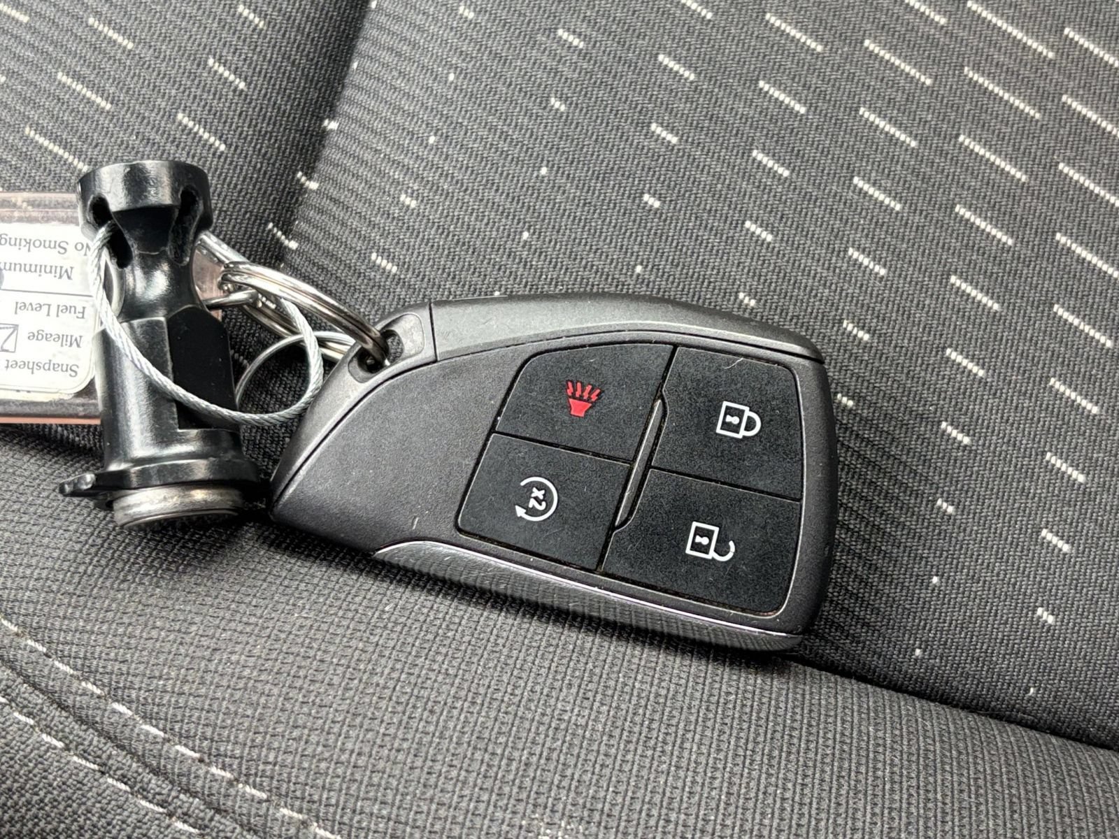 Used 2025 Chevrolet Equinox LT FWD image 19