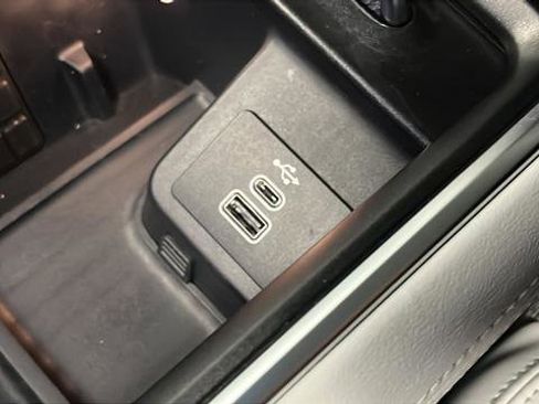 Used 2025 Ford Expedition Platinum w/ Driver's Package image 18