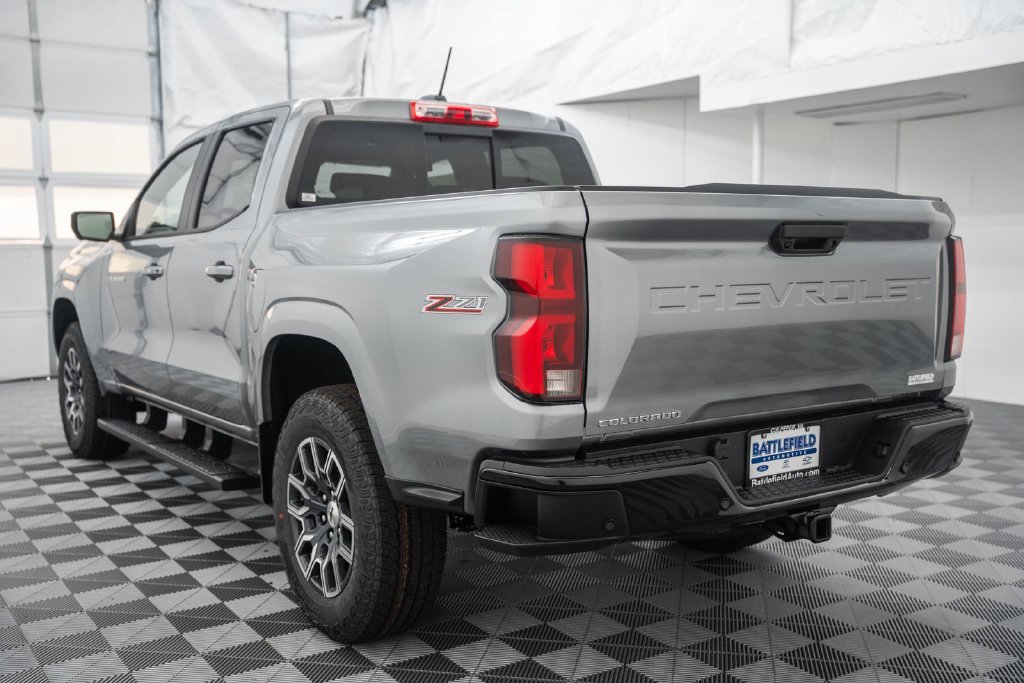 New 2026 Chevrolet Colorado Z71 w/ Technology Package AWD/4WD image 6