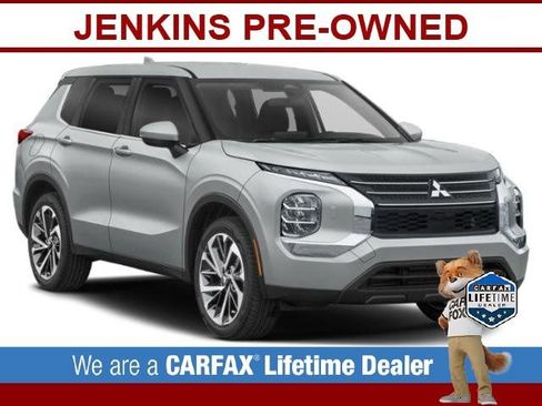 Used 2022 Mitsubishi Outlander ES image 35