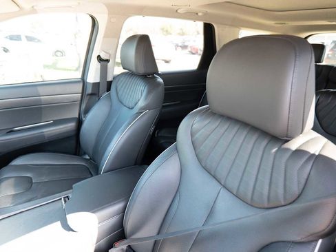 Used 2023 Hyundai Palisade Limited image 10