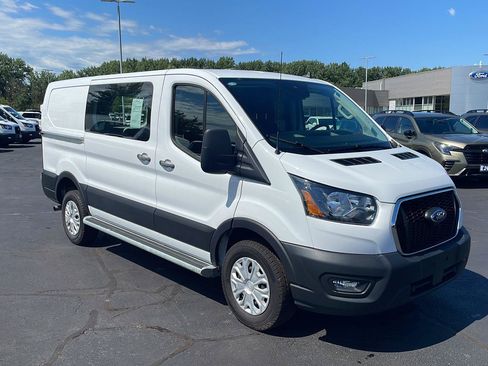 Used 2024 Ford Transit 250 Low Roof w/ Exterior Upgrade Package RWD image 7