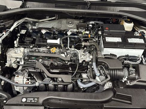 Certified 2026 Toyota Corolla Cross LE image 25