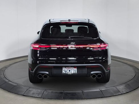 Certified 2026 Porsche Macan AWD/4WD image 6