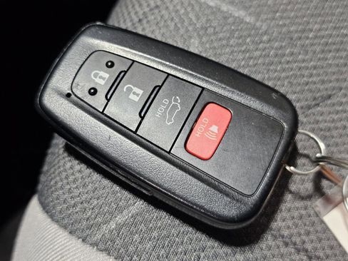 Used 2023 Toyota RAV4 XLE w/ Convenience Package image 35