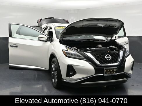 Used 2023 Nissan Murano Platinum w/ Cargo Package AWD/4WD image 39