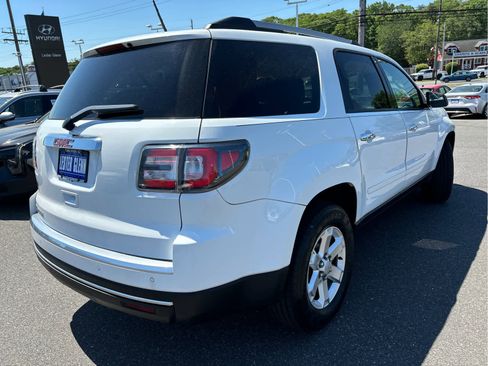 Used 2016 GMC Acadia SLE FWD image 24