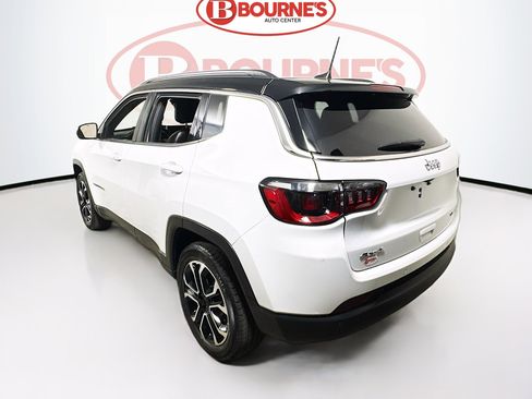 Used 2024 Jeep Compass Limited AWD/4WD image 7