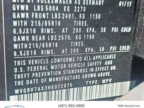 Used 2017 Volkswagen Tiguan S image 19