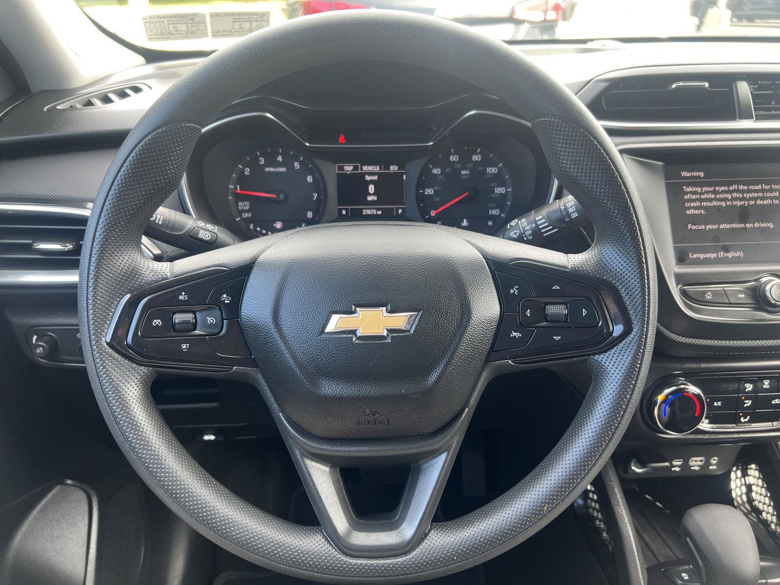 Used 2023 Chevrolet TrailBlazer LT FWD image 17