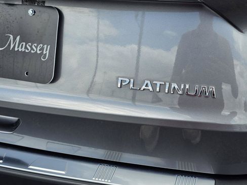 Used 2023 Nissan Rogue Platinum w/ Platinum Premium Package FWD image 33