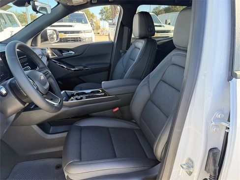 New 2026 Chevrolet Equinox LT image 22