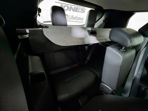 Used 2022 Mitsubishi Outlander SE AWD/4WD image 30