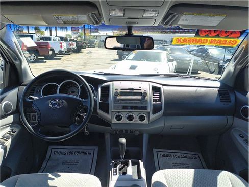 Used 2009 Toyota Tacoma PreRunner RWD image 6