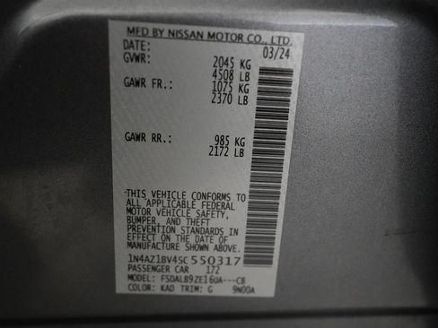 Used 2025 Nissan Leaf S FWD image 25