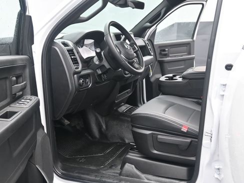 New 2026 RAM 3500 Tradesman w/ Chrome Appearance Group image 7