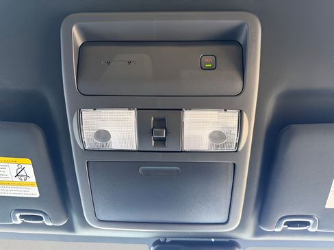 Certified 2025 Nissan Frontier PRO-4X AWD/4WD image 26