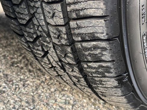 Used 2021 Lincoln Corsair AWD w/ Sport Package image 33