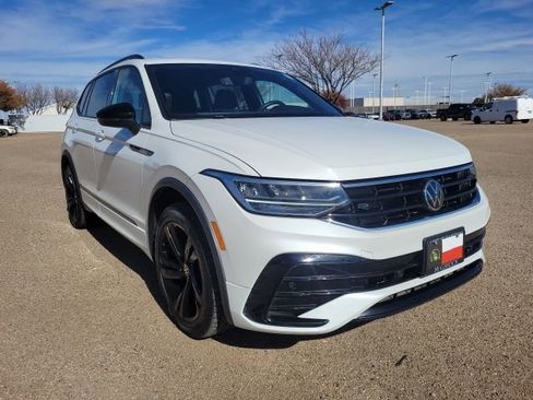 Used 2024 Volkswagen Tiguan SE R-Line w/ MDO Package, Three-Row image 4
