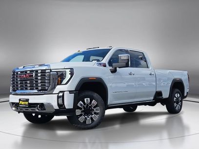 New 2026 GMC Sierra 3500 Denali w/ Denali Reserve Package