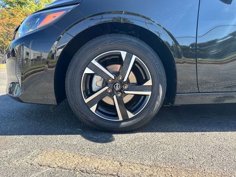 Used 2024 Nissan Sentra SV image 25