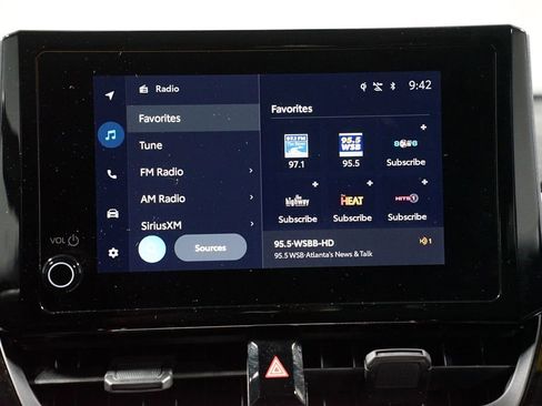 Certified 2024 Toyota Corolla Cross LE image 18