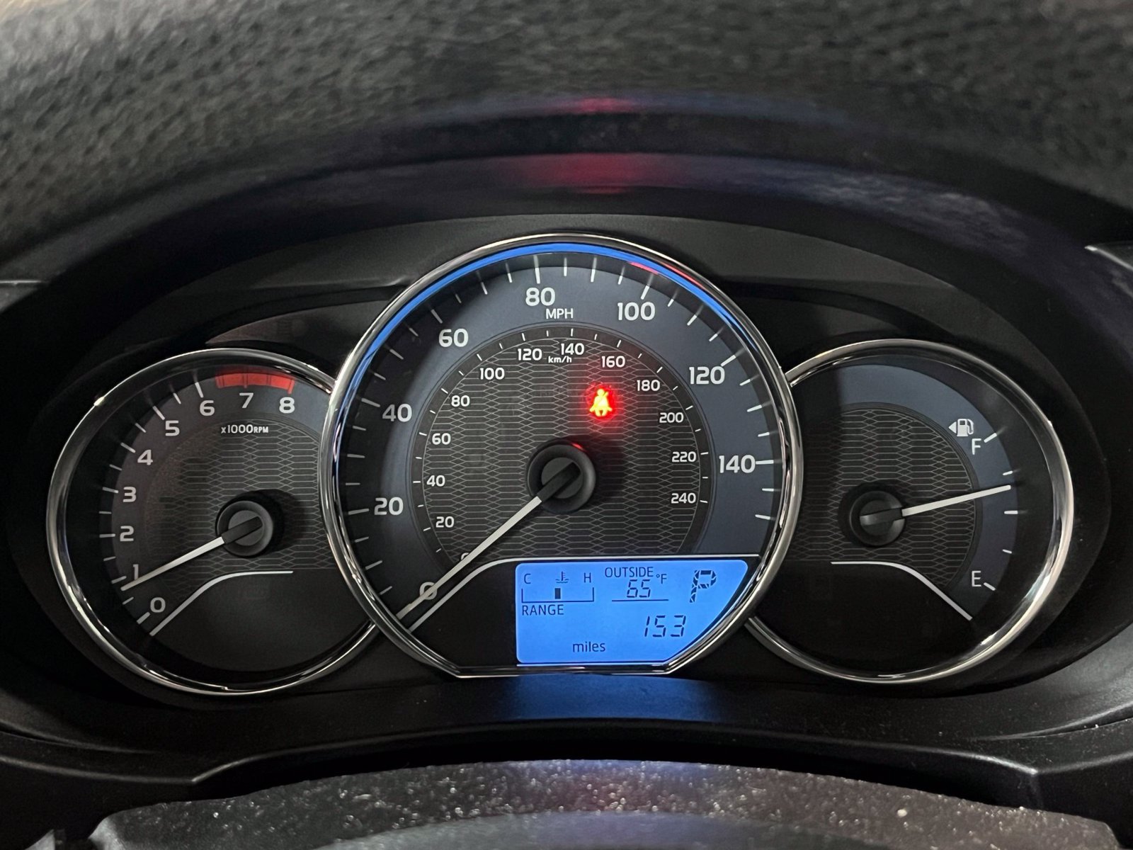 Used 2016 Toyota Corolla LE FWD image 18