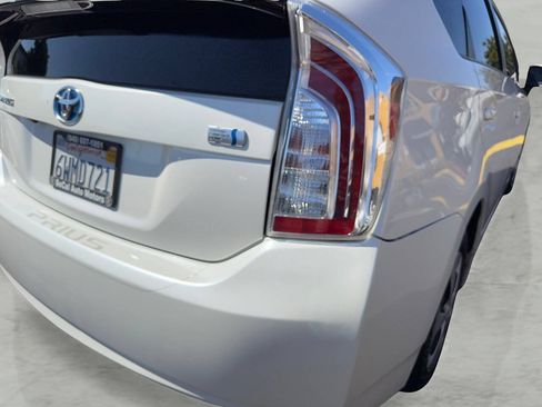 Used 2012 Toyota Prius Four FWD image 27