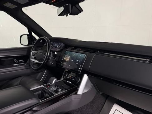 Used 2023 Land Rover Range Rover SE AWD/4WD image 23