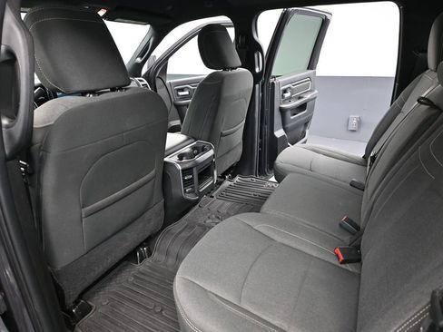 Used 2024 RAM 2500 Big Horn w/ Night Edition image 42