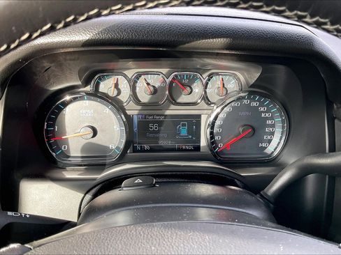 Used 2019 Chevrolet Suburban LT w/ Luxury Package image 20