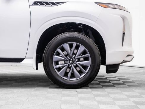 New 2026 INFINITI QX80 Pure w/ Cargo Package image 32