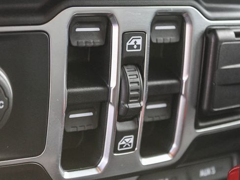 Used 2020 Jeep Wrangler Unlimited Rubicon AWD/4WD image 19