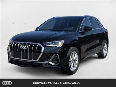 New 2025 Audi Q3 2.0T Premium w/ Convenience Package