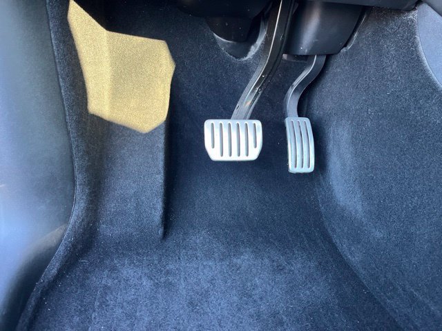 Used 2023 Tesla Model Y Performance AWD/4WD image 23