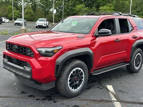 New 2026 Toyota 4Runner TRD Off-Road Premium AWD/4WD image 2