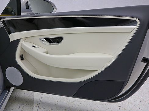 New 2026 Bentley Continental GTC AWD/4WD image 54