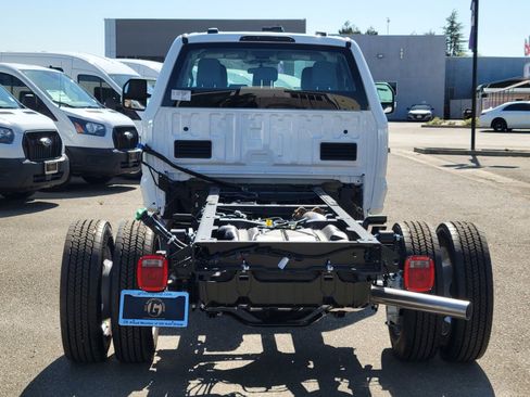 New 2025 Ford F550 2WD SuperCab Super Duty image 5