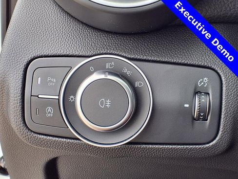 New 2025 Alfa Romeo Giulia Veloce w/ Veloce Package Rwd image 20