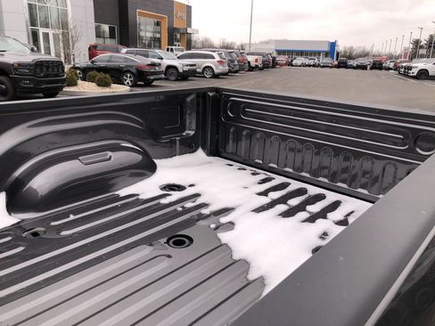 New 2026 RAM 2500 Tradesman AWD/4WD image 17