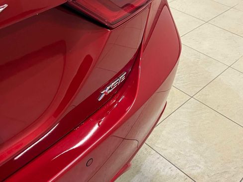 Used 2019 Toyota Camry XSE image 6