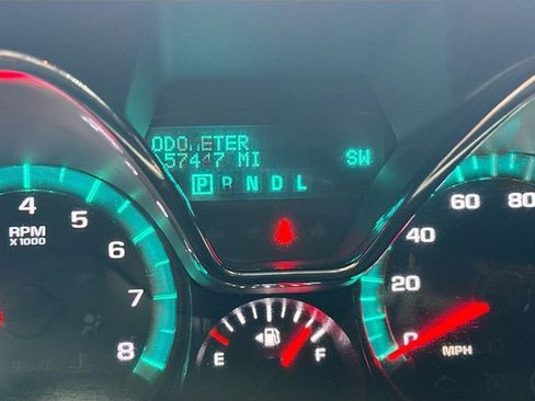 Used 2017 Chevrolet Traverse LT w/ Style and Technology Package image 13