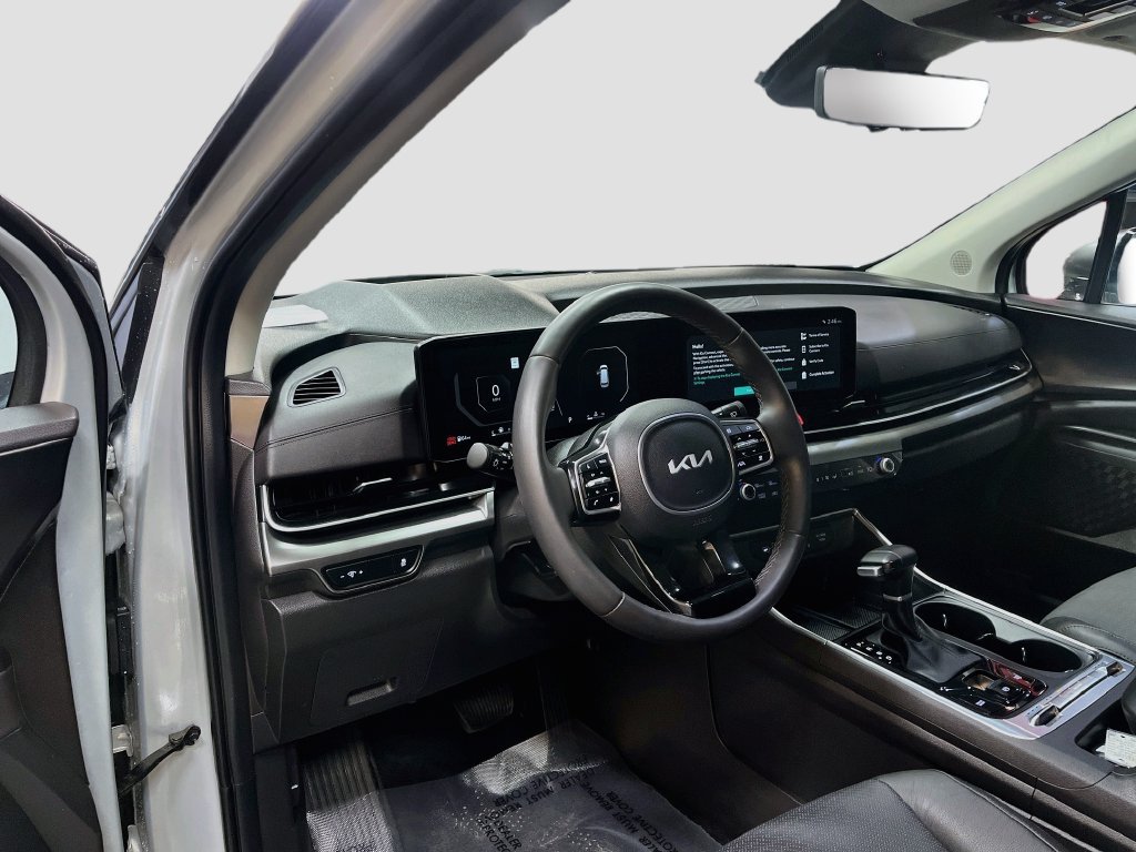 Used 2025 Kia Carnival SX Prestige FWD image 9