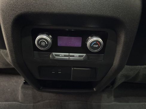 Used 2025 GMC Acadia Elevation w/ Elevation Premium Package image 31