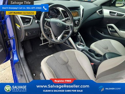 Used 2012 Hyundai Veloster w/ Style Pkg FWD image 11
