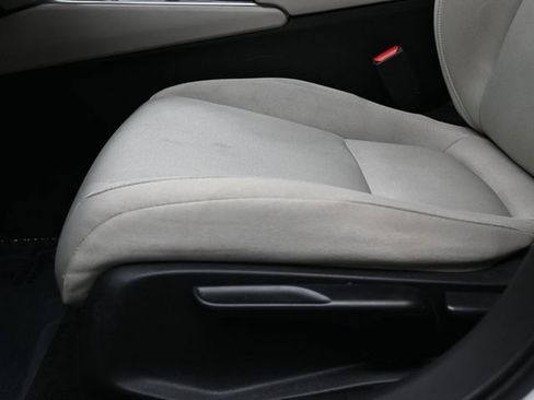 Used 2019 Honda Accord LX image 11