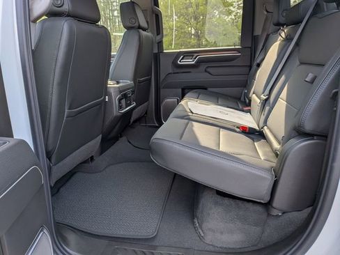New 2026 GMC Sierra 2500 Denali w/ Denali Reserve Package AWD/4WD image 19