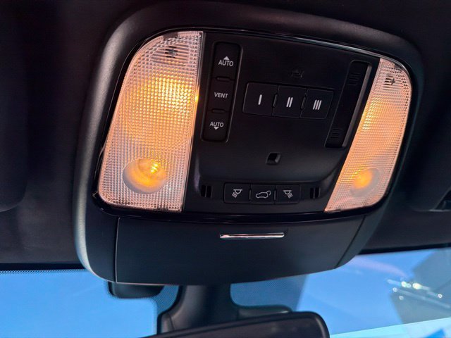 Used 2024 Dodge Durango SRT AWD/4WD image 48